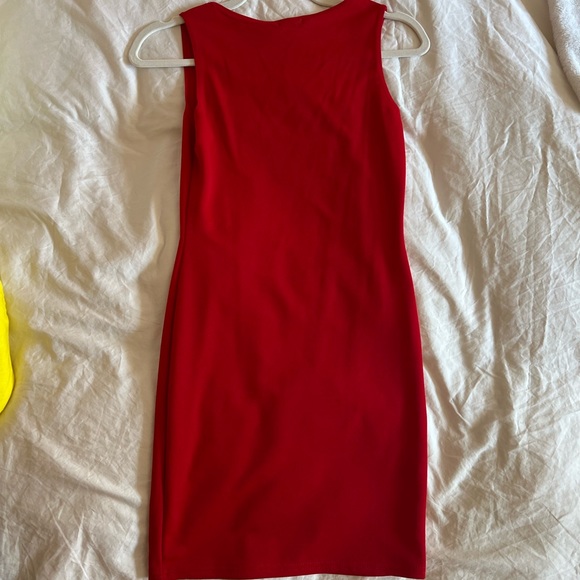 NWOT Boohoo red sexy skinny dress US 4 UK 8 fits small or medium - Picture 3 of 3